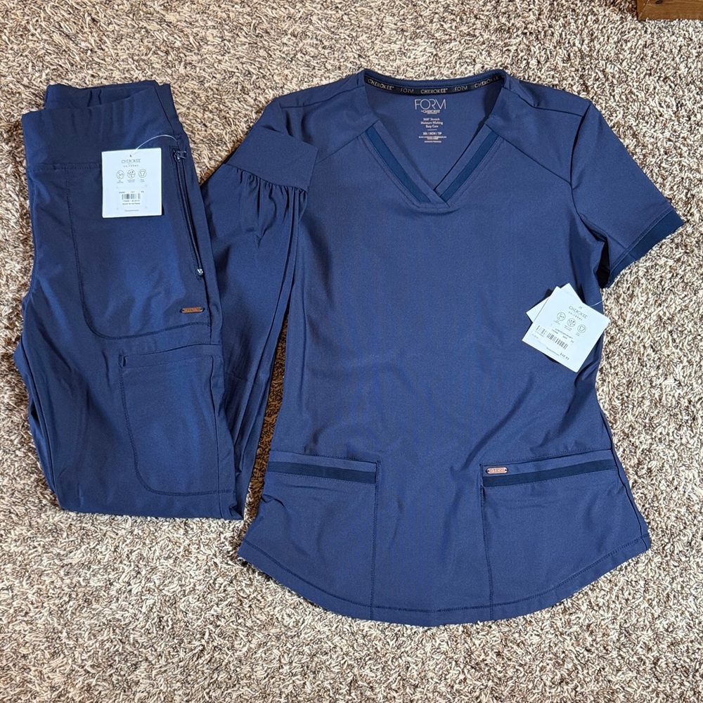 Cherokee FORM Navy Scrub Set XS